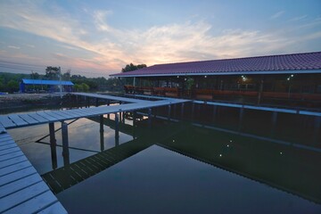 Obraz premium bridge over the river