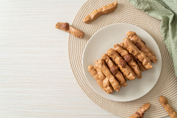 chocolate meringue stick on plate