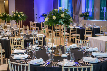 Wedding table decoration and floral design