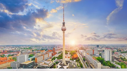 Fototapete Rund Berlin skyline big panorama with TV tower at the beautiful sunset © Igor