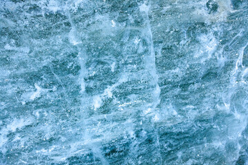Textures de glace dans un glacier des Alpes