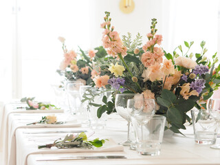 Wedding table setting with flowers