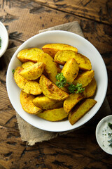 Roasted potato wedges with curry