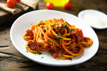Pasta with sausage and tomato sauce