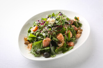 Salmon salad