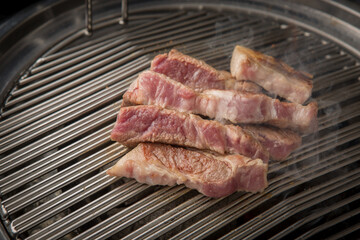 돼지 목살 목심 숯불구이 pork neck