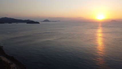 日本のハワイ！青い空とキレイな瀬戸内海の日の出！山口県周防大島小積地区
