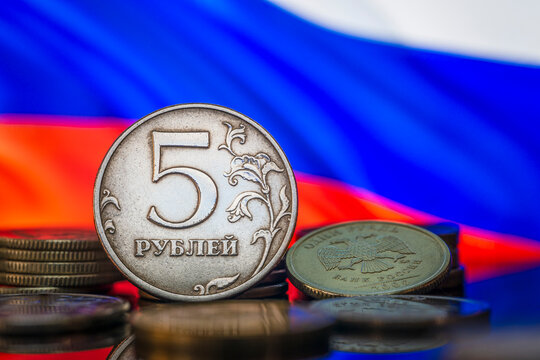 5 Ruble Coin Obverse Inflation Concept Stagflation Value Drop Plunge Russia Flag Macro Close Up