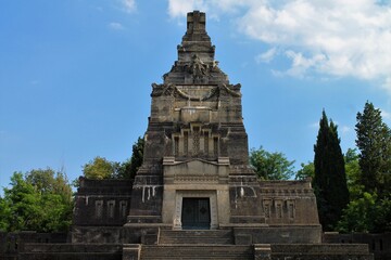 Cimitero di Crespi