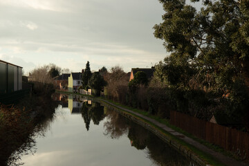 Fototapeta na wymiar The Grand Union Canal, Loughborough, Leicestershire