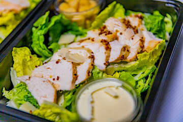 salad with chicken