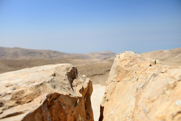 Fototapeta na wymiar rocce nel deserto