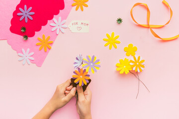 Valentine's Day, Mother's Day, 8 March. Step-by-step instructions for making a postcard for a holiday.