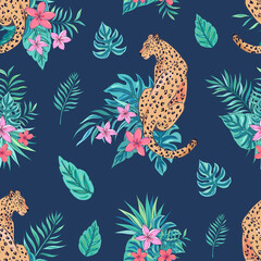 Tropic summer vector seamless pattern with leopard and tropical plants. Tropical botanical Motives. Vector illustration. Summer decoration print for wrapping, wallpaper, fabric.