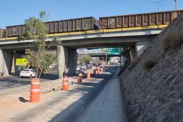 Reparaciones y obras de entubado en Boulevard Bernardo Quintana en Queretaro