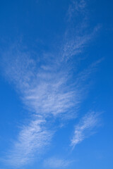 青い空　白い雲　青空　背景素材