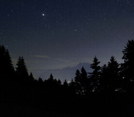 Naklejka premium Nocturnal Mountainscape