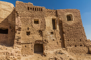 Old mud brick houses in Mut town in Dakhla oasis, Egypt