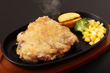 パリパリチキンステーキ