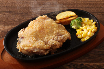 パリパリチキンステーキ