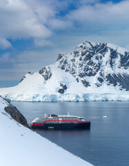Crusing the mesmerizing glacial seasacpes of the Antartic peninsula, Orne Harbor, Graham Land,...