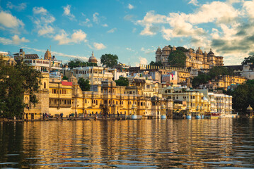 scenery of Pichola lake bank and city palace at udaipur, rajasthan, india