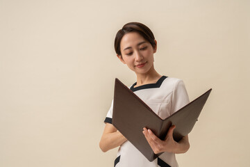 Fototapeta premium 制服を着た女性