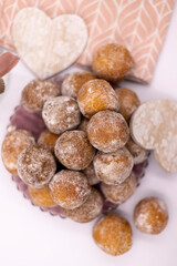 Donut balls