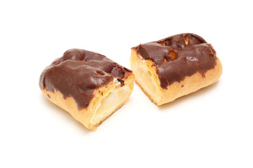 白背景のエクレア