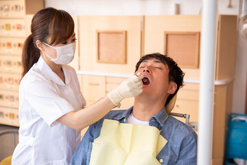 看護師と患者
