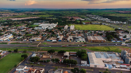 Vista aérea da rodovia BR050, em Uberaba, vista d eum trevo a 500mts de altura