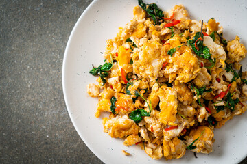 stir-fried egg with Thai basil and chilli