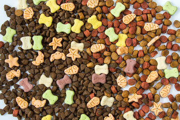 Dog food, dry food for animals, poppy mixed food