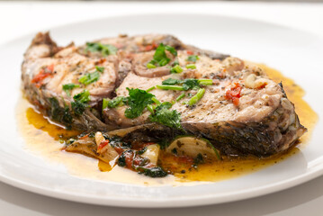 Deliziosa ombrina all'acqua pazza, Cibo italiano 