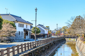 初春の筑後吉井の白壁の町並み　福岡県うきは市　The white-walled streets of Chikugo-Yoshii in early spring. Fukuoka-ken Ukiha city.