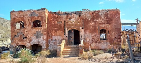 ElCondor is a western town in the Tabernas desert, for a movie theater, movie set house, building...