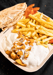 food, chicken, fried, meat, meal, dinner, dish, plate, snack, sauce, lunch, delicious, appetizer, cooked, white, wings, crispy, fish, grilled, healthy, tasty, shrimp, fresh, chicken, fast food