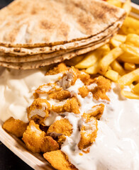food, chicken, fried, meat, meal, dinner, dish, plate, snack, sauce, lunch, delicious, appetizer, cooked, white, wings, crispy, fish, grilled, healthy, tasty, shrimp, fresh, chicken, fast food