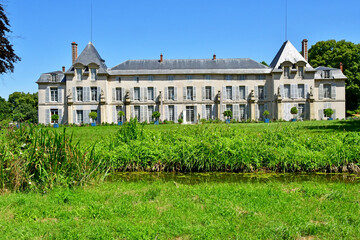 Fototapeta na wymiar Rueil Malmaison; France - july 18 2021 : Malmaison castle