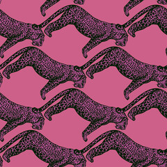 Leopard seamless pattern. Vintage wildlife animals background. © Purple_Lamp