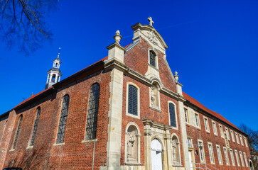 Fototapeta na wymiar Historische Kirche in Borken