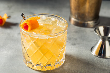 Cold Boozy Rye Whiskey Sour