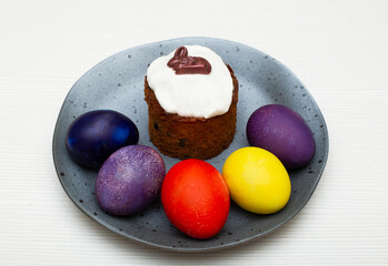 Traditional Easter cake with painted eggs prepared for the celebration of Easter.
