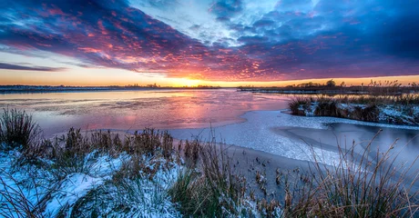 Fotobehang Sonnenuntergang / Sonnenaufgang an der Nordsee   © PhotoArt