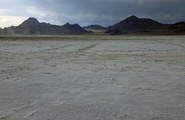 Mountains and salt desert - Bonneville Salt Flats, Utah