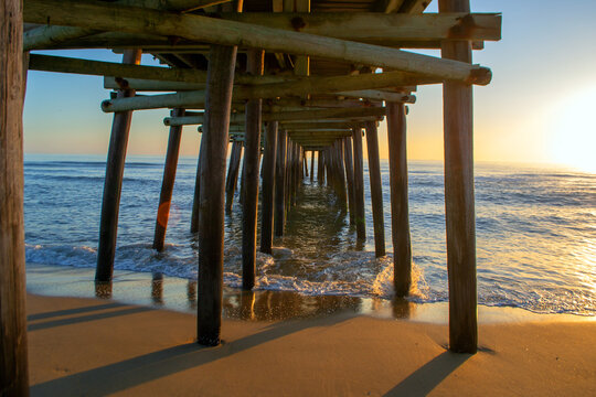 Fototapeta pier on the beach