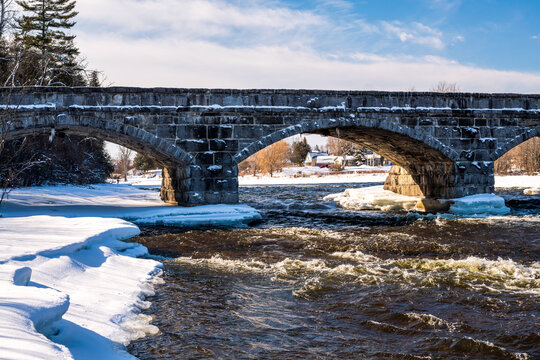 The five stone arch bridge over the Mississippi River in the village Packenham seen here in March.
