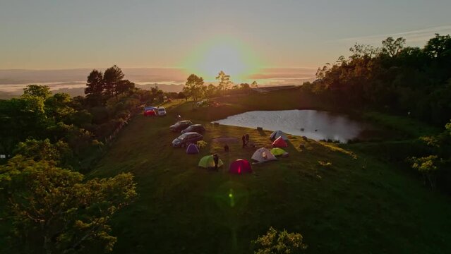 Drones do nascer do sol na serra catarinense