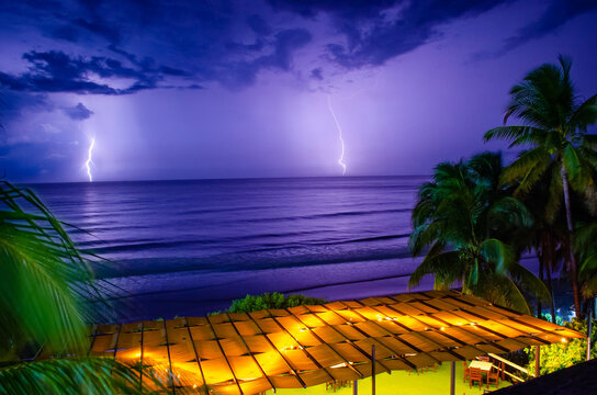 Rayos, Monterrico Guatemala