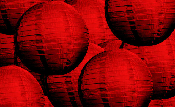 sfondo di palloni rossi che fuggono verso il cielo